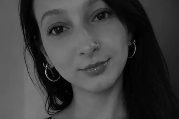 Grávida de seis meses morre após ser atropelada por motocicleta