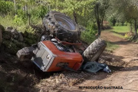 Homem morre após acidente com trator na área rural de Ventania