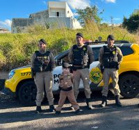 Polícia Militar participa de festa de aniversário de menino de 5 anos e emociona família em Jacarezinho