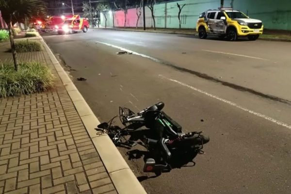 Adolescente de 17 anos morre após acidente com moto elétrica em Cascavel