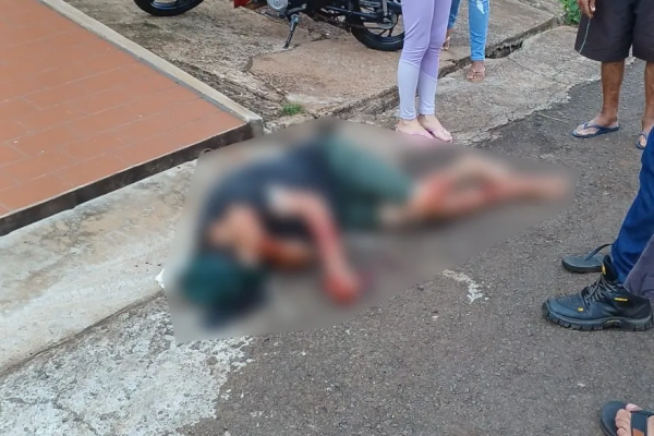 Homem fica gravemente ferido após ataque de pitbull
