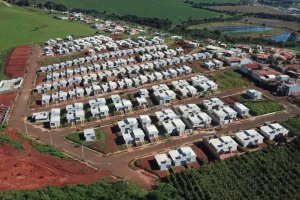 Mais 107 famílias são beneficiadas com nova etapa de conjunto habitacional em Joaquim Távora